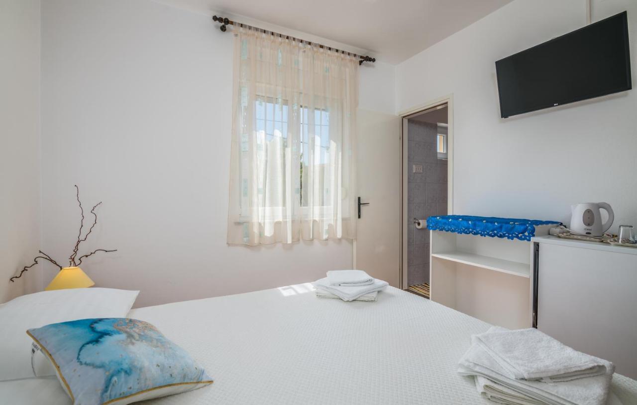 Rooms Valentino Vrh  Zewnętrze zdjęcie